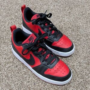 Nike Court Borough Low Boys Size 4 Shoes Red Black